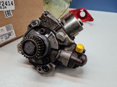 Топливный насос высокого давления для Peugeot Traveller 2016-2019