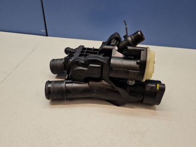 Корпус термостата для Peugeot Traveller 2016-2019