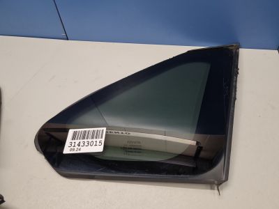 Стекло кузовное заднее правое глухое для Toyota RAV 4 2019-