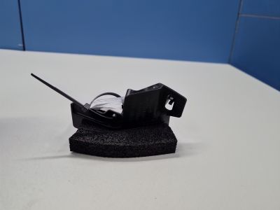 Кронштейн решетки радиатора правый для Toyota Camry V70 2017-