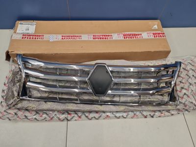 Решетка радиатора для Renault Duster 2010-