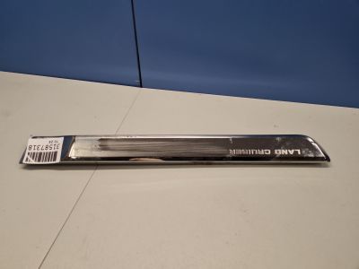 Молдинг двери правый задний для Toyota Land Cruiser 200 2008-