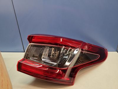 Фонарь на крыло правый для Nissan Qashqai J11E 2014-