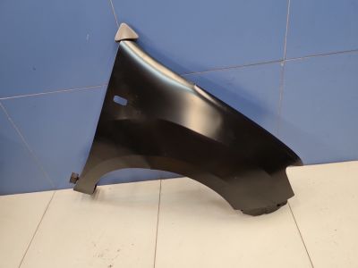 Крыло переднее правое для Renault Sandero 2014-