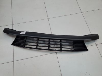 Решётка в бампер центральная для KIA Rio 2017-