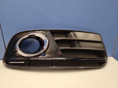 Решётка в бампер правая для Audi Q5 8R 2008-2017