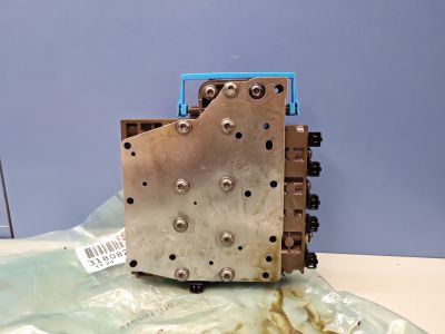 Блок клапанов для Citroen C4 2010-