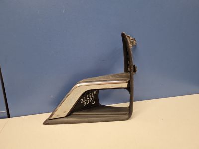 Рамка противотуманной фары правой для Toyota Land Cruiser Prado 150 2009-