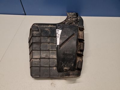 Пыльник заднего бампера правый для Toyota Corolla E18 2013-