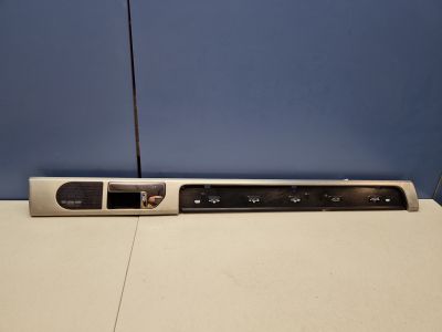 Накладка обшивки двери задней левой для Volkswagen Touareg 2002-2010