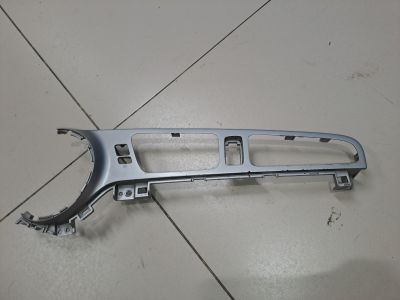 Накладка на торпедо центральная для KIA Ceed 2012-2018