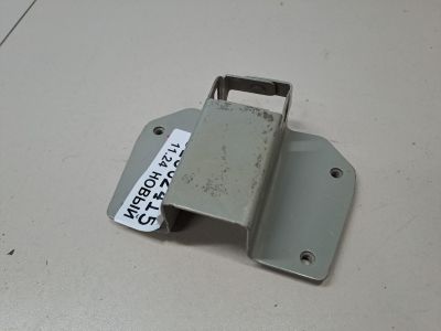 Кронштейн петли крышки багажника левый для Volkswagen Jetta A6 2010-2018