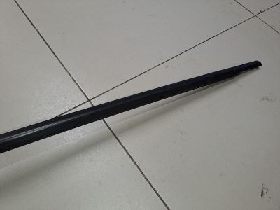 Молдинг стекла передней правой двери для Skoda Octavia A7 2013-2020