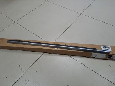 Молдинг стекла передней правой двери для Mercedes M-klasse W166 ML GLE 2011-2018