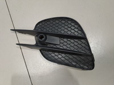 Решётка в бампер левая для Mercedes GLC-klasse C253 Coupe 2016-