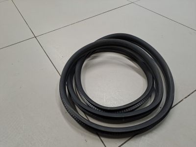 Уплотнитель заднего стекла для Mercedes Vito W447 2014-