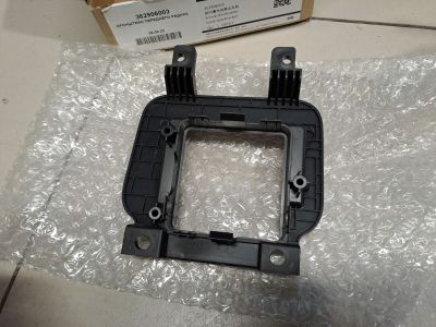 Передний кронштейн радара миллиметровой волны для Voyah Dream 2021-