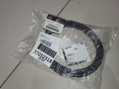 Уплотнитель стекла багажной двеpи для Mitsubishi ASX 2010-2020