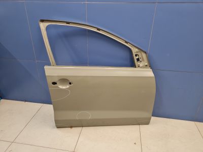Дверь правая передняя для Volkswagen Polo Sedan 2011-