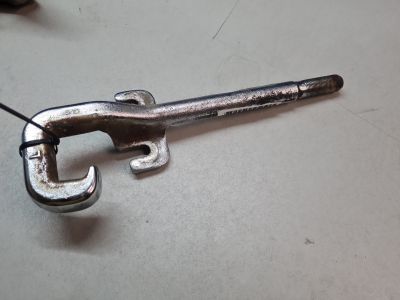 Крюк буксировочный для Jeep Grand Cherokee WK2 2010-