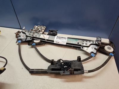 Стеклоподъемник задний правый для Tesla Model S 2012-