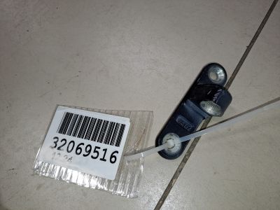 Петля двери передней левой нижняя для Mercedes E-klasse W211 2002-2009