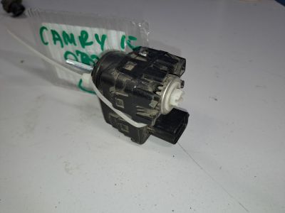 Моторчик корректора фары для Toyota Camry XV50 2011-2017