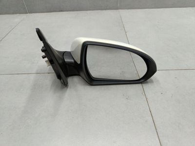 Зеркало правое для Hyundai Solaris 2017-