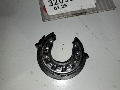 Крепление ксеноновой лампы для Tesla Model S 2012-