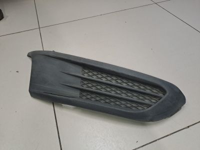 Решётка в бампер правая для Volkswagen Jetta A6 2010-2018