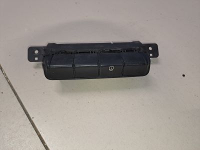 Кнопка центрального замка для KIA Ceed 2012-2018