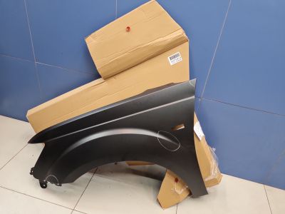 Крыло переднее левое для Mitsubishi Outlander CW XL 2006-2012