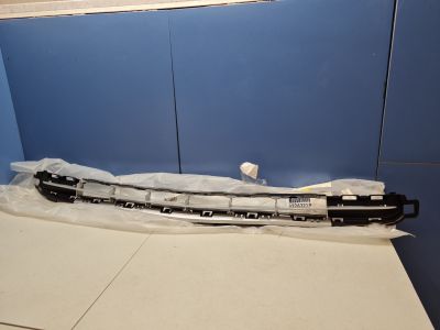 Решётка в бампер центральная для Peugeot 207 2006-2013