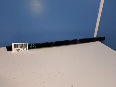 Направляющая стекла задней левой двери для BMW X4 F26 2014-2018