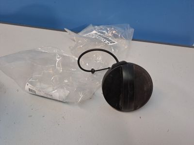 Крышка топливного бака для Peugeot 508 2010-2018