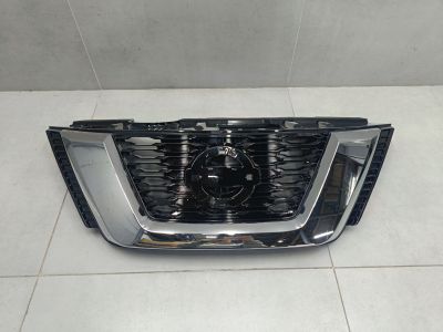 Решетка радиатора для Nissan X-Trail T32 2014-