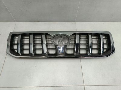 Решетка радиатора для Toyota Land Cruiser Prado 120 2002-2009