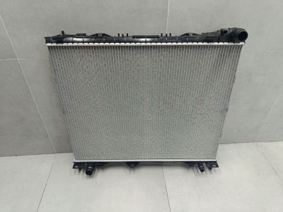 Радиатор основной охлаждения двигателя для Land Rover Range Rover Sport 2013-