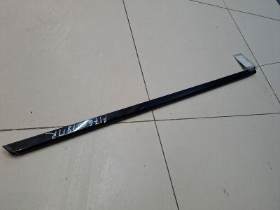 Молдинг стекла передней правой двери для Mercedes A-klasse W176 2012-2018