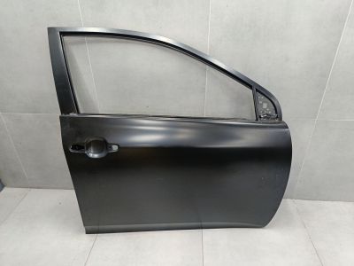 Дверь правая передняя для Toyota Corolla E15 2006-2013