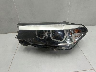 Фара левая для BMW 5 G30 F90 2016-