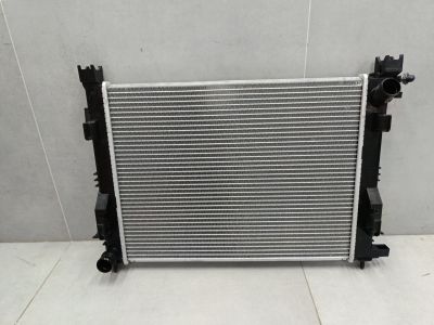 Радиатор основной охлаждения двигателя для Renault Duster 2010-