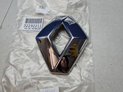 Эмблема решетки радиатора для Renault Kaptur 2016-