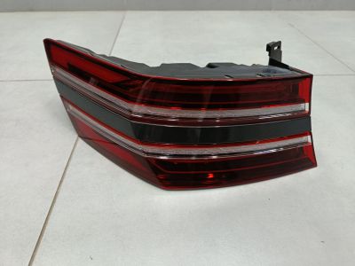 Фонарь на крыло левый для Genesis G80 2020-