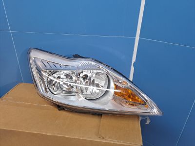 Фара правая для Ford Focus 2.5 2008-2011