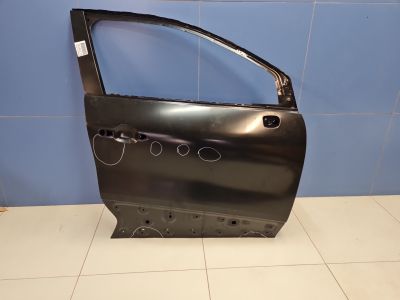 Дверь правая передняя для Renault Kaptur 2016-