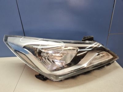 Фара правая для Hyundai Solaris 2010-2017