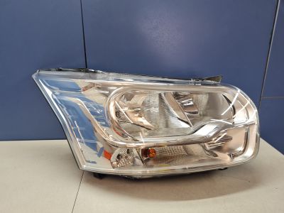 Фара правая для Ford Transit 2015-