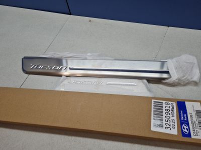 Комплект накладок внутренних порогов для Hyundai Tucson TL 2015-2021