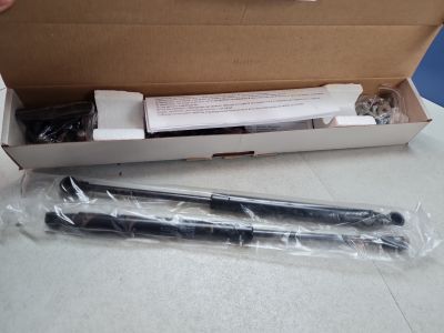 Комплект амортизаторов капота для Hyundai Solaris 2017-